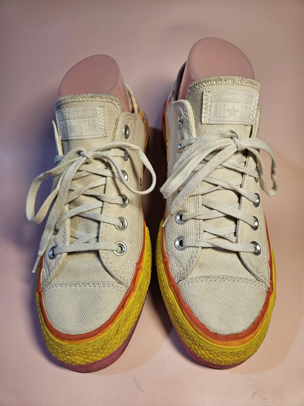 Converse cream colored